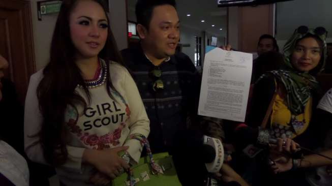 Suami Regina Absen Sidang, Farhat: Ilal Pengecut