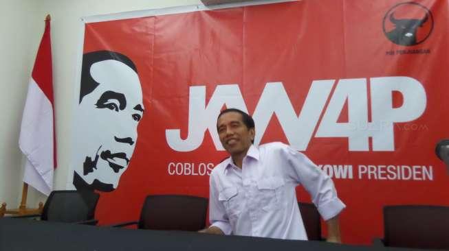 PDIP Merasa Dijauhkan dari Jokowi, Projo Merasa Sebaliknya