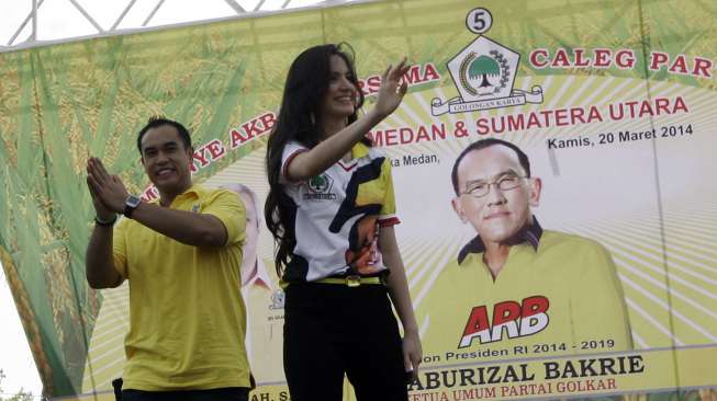 Nia Ramadhani Dielu-elukan Saat Kampanye