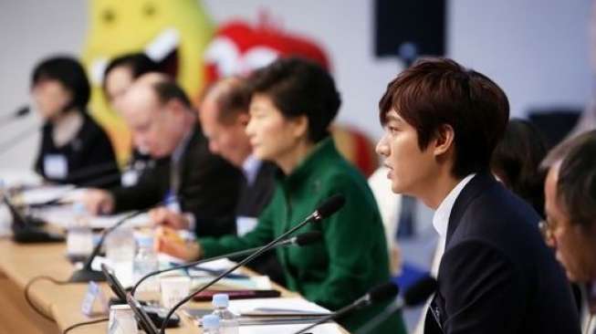 Lee Min Ho Bertemu Presiden Korsel Bahas Hallyu yang Mendunia