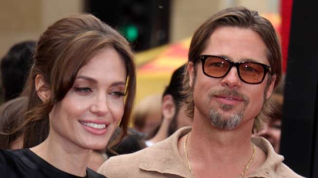 Brad Pitt dan Angelina Jolie Makin Sibuk Siapkan Pernikahan