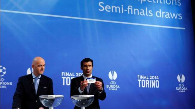 \"Drawing\" semi final Liga Champions di Markas UEFA, Nyon, Jumat (11/4). [Reuters/Denis Balibouse]