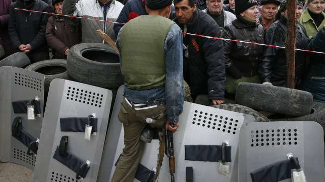Ukraina Memanas, Kelompok Pro-Rusia Rebut Sejumlah Kota di Ukraina