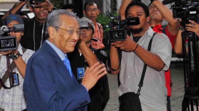 Kekesalan Mahathir Mohamad Melihat Bangsa Melayu Masih Tertinggal