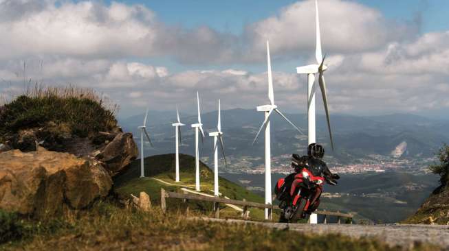 Tips Singkat Keliling Dunia Naik Motor