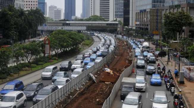 Pemerintahan Baru Harus Perkuat Sarana Infrastruktur