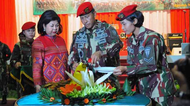 Syukuran HUT Kopassus ke-62 di Balai Komando Kopassus, Cijantung Jakarta, Rabu (16/4). [suara.com/Adrian Mahakam]