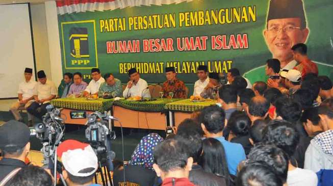 Ketua Dewan Pembina Partai Gerindra Prabowo Subianto bersilaturahmi ke markas besar Partai Persatuan Pembangunan di jalan Diponegoro Jakarta, Jumat (18/4). [suara.com/Adrian Mahakam]