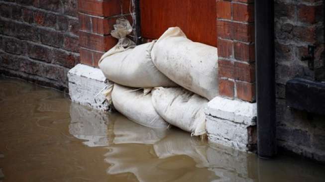 Ratusan Rumah Terendam Banjir Rob