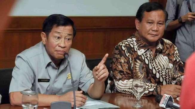 Calon presiden dari Gerindra Prabowo Subianto datang ke kantor DPP Persatuan Purnawirawan dan Warakuri ABRI dan Polri (Pepabri) di Jalan Diponegoro Jakarta, Selasa (22/4). [suara.com/Adrian Mahakam]