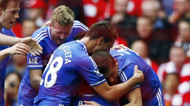 Dua Gol Chelsea Permalukan Liverpool di Anfield