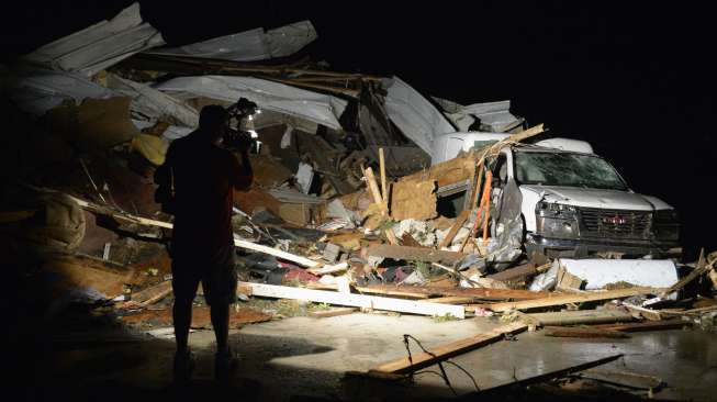 Jumlah Korban Jiwa Akibat Tornado Terus Bertambah