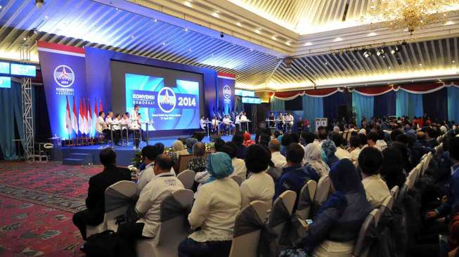 Amir Syamsuddin Buru-buru Tinggalkan Rapat Partai Demokrat