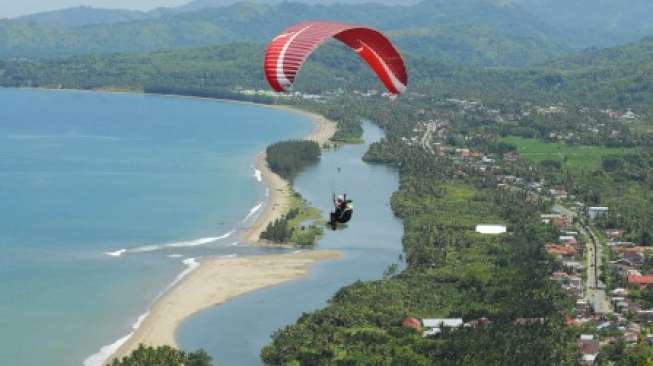 Sehatkan Lagi Pariwisata, Gelontorkan Dana Hibah Rp3,3 Triliun