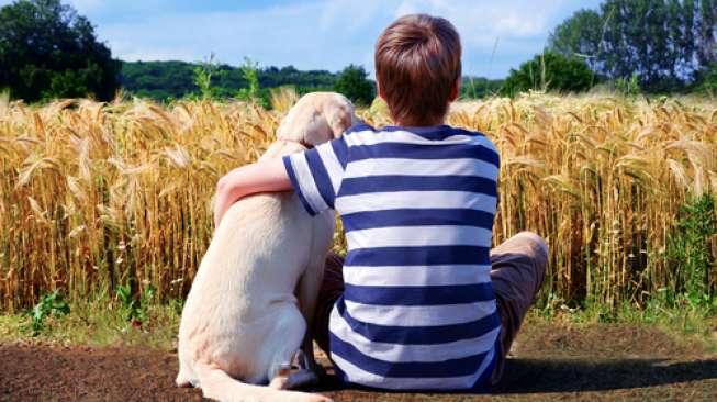 Memelihara Anjing Bisa Jadi Terapi bagi Anak Autis