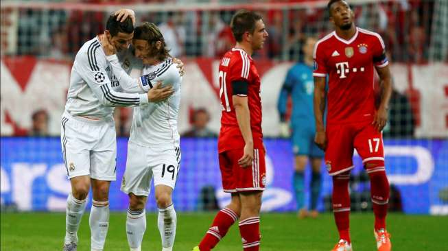 Tampil Efektif, Madrid Hajar Bayern 3 Gol di Babak I