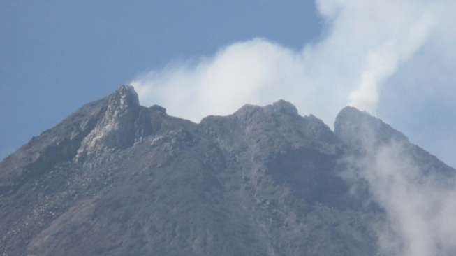 Status Merapi Tak Pengaruhi Pelaksanaan UN