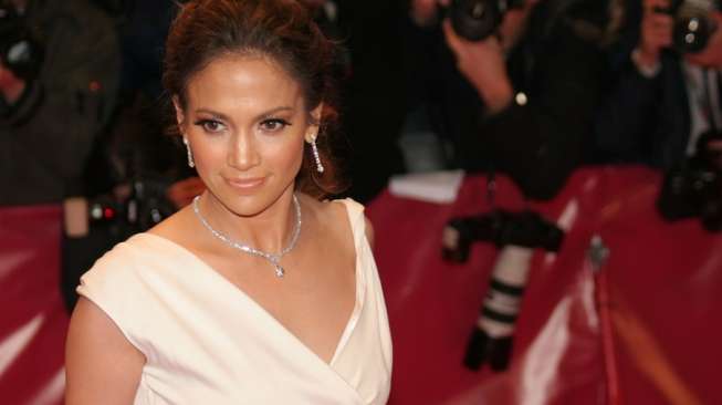 Semakin Cantik, Ini Rahasia Awet Muda Jennifer Lopez