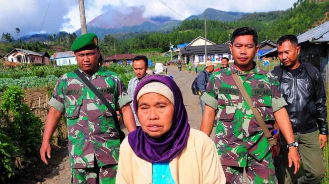 Ratusan Warga Ikuti Simulasi Erupsi Slamet