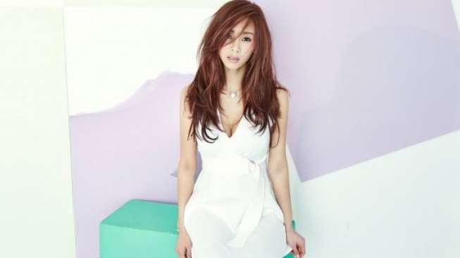 G.NA Rilis MV "Secret" yang Lucu dan Seksi