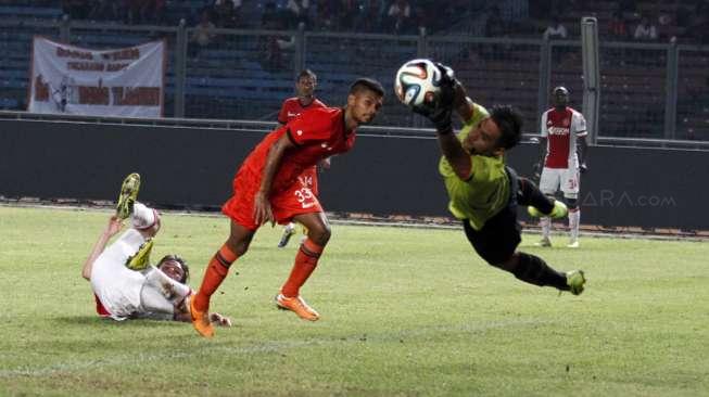 Andritany Absen Lawan Borneo, Lini Belakang Persija 'Siaga Satu'