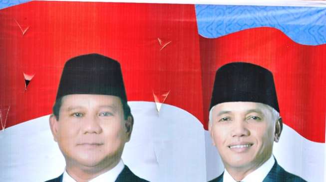 Prabowo-Hatta Janji Tidak Naikkan Harga BBM