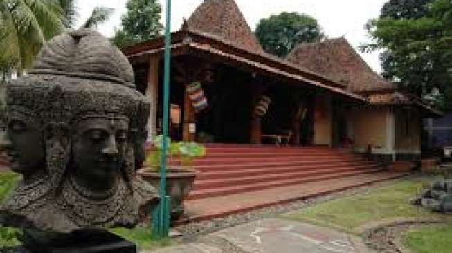 Berkunjung ke Museum Layang-layang itu Asyik!