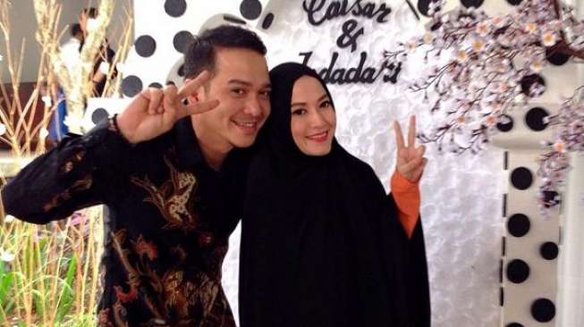 Lyra Virna dan Fadlan Dikabarkan Menikah di Mekkah