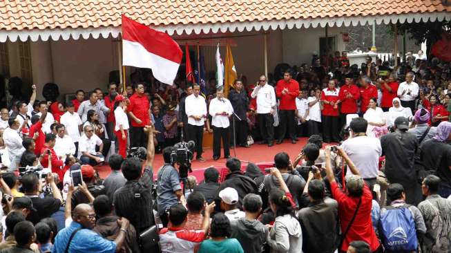 Deklarasi pendamping Joko Widodo dalam Pemilu Presiden 2014 di Gedung Joang 45 Jakarta, Senin (19/5). [suara.com/Adrian Mahakam]