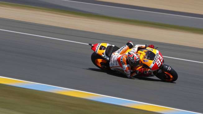 Pebalap MotoGP Marc Marquez  di sirkuit Bugatti, Le Mans, Prancis (18/5). [Reuters/Stephane Mahe]