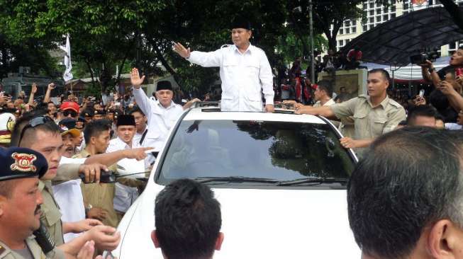 Prabowo Kunjungi Kediaman Hary Tanoesoedibjo