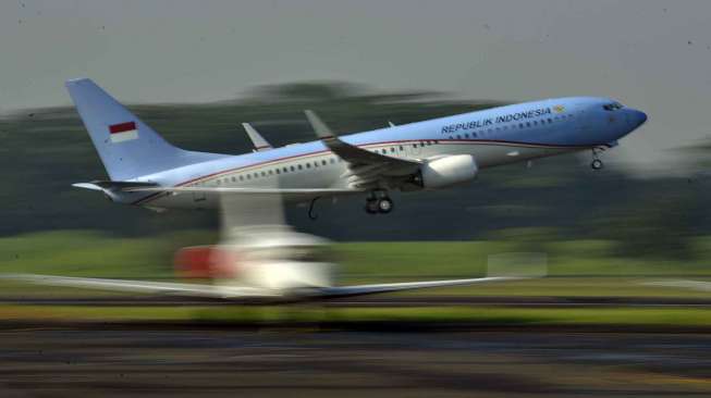 Presiden Susilo Pesawat khusus kepresidenan BBJ-2 di Bandara Internasional Halim Perdanakusuma, Jakarta, Kamis (22/5). [Antara/Widodo S. Jusuf]