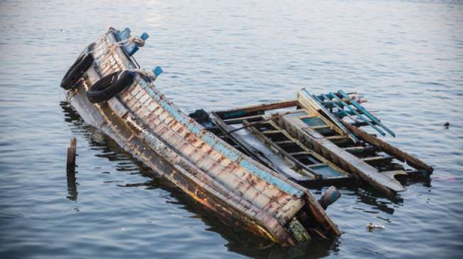 Ditabrak Kapal Cina, Kapal Vietnam Tenggelam di Wilayah Sengketa