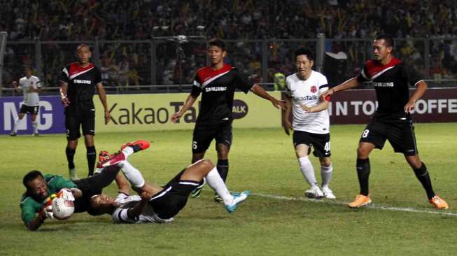 Asean Dream Cup 2014 di Gelanggang Olahraga Bung Karno Jakarta, Senin (2/6). [suara.com/Adrian Mahakam]