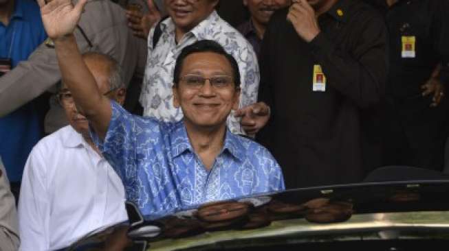 Boediono Siap Bantu Jokowi dan JK