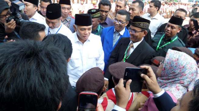 Prabowo Janjikan Jalan Trans Sumatera, Hatta Dorong Industri Batik