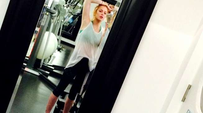 Berkeringat di "Gym", Lindsay Lohan Tampak Sehat