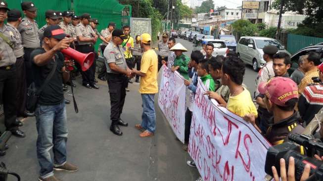 Mahasiswa Ingatkan Kemenkumham, Periksa Guru JIS Sebelum Dideportasi
