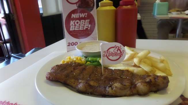 Lezatnya Steak di Holycow! 