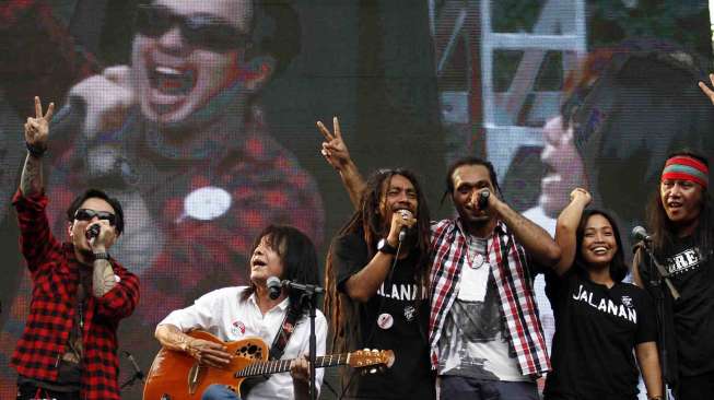 Deklarasi Revolusi Harmoni untuk Revolusi Mental di Parkir Timur Gelora Bung Karno jakarta, Rabu (11/6). [suara.com/Adrian Mahakam]