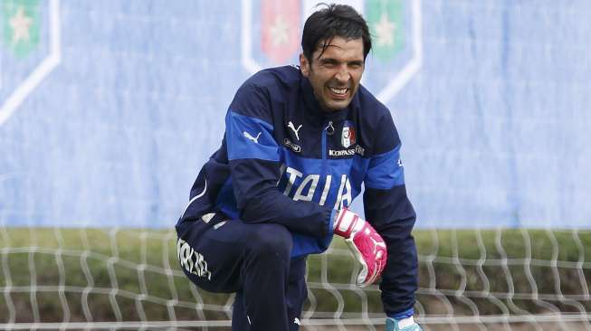 Buffon Absen di Laga Perdana Italia