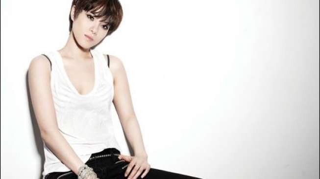 Gummy Jelaskan Hengkang dari YG Entertainment