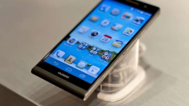 Huawei Ascend P7 Bisa Perpanjang Umur Baterei