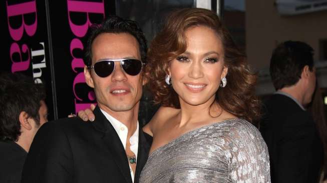 J.Lo Resmi Cerai dari Marc Anthony