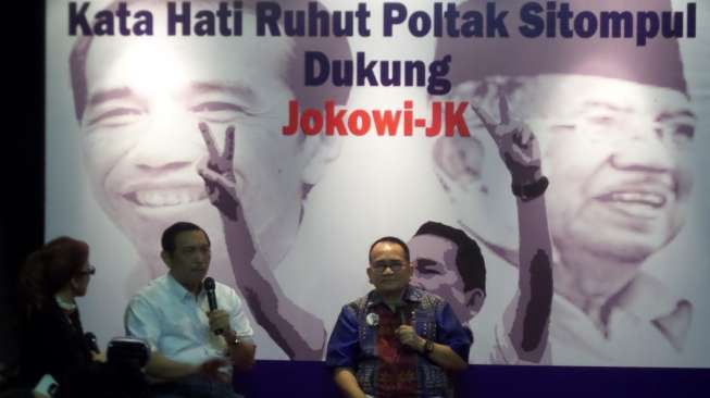 Ruhut Janji Tak Pindah Kalau Demokrat Akhirnya Dukung Koalisi Permanen