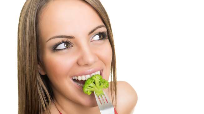 Brokoli, salah satu makanan yang membersihkan pembuluh darah. (Sumber: Shutterstock)