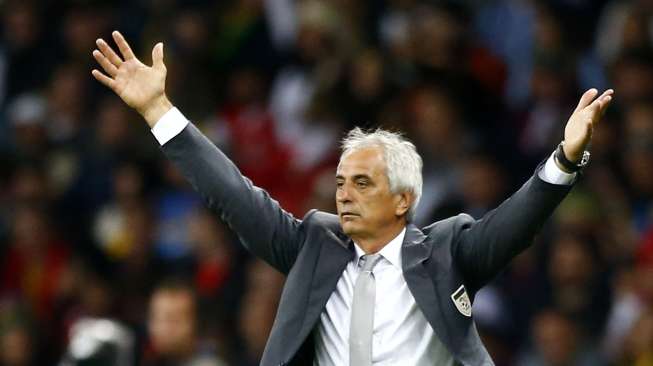 Halilhodzic Diminta Tetap Latih Aljazair