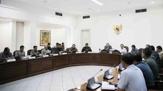 Instruksi Kepala Negara disampaikan usai rapat terbatas tentang pengamanan Pemilu Presiden 2014 di Istana Kepresidenan, Jakarta, Kamis (3/7). [Rumgapres/Abror]