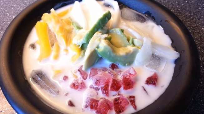 Bikin Warganet Salfok! Ada Kedai Es Teler Durian Sperma di Yogyakarta -  Suara Jogja