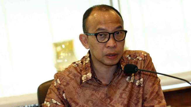 Menteri Keuangan Chatib Basri  menghadiri Konferensi pers hasil rapat rountable pemerintah dengan Bank Indonesia di gedung Radius Prawiro Kompleks Bank Indonesia, Jakarta, Jumat (4/7). [suara.com/Adrian Mahakam]